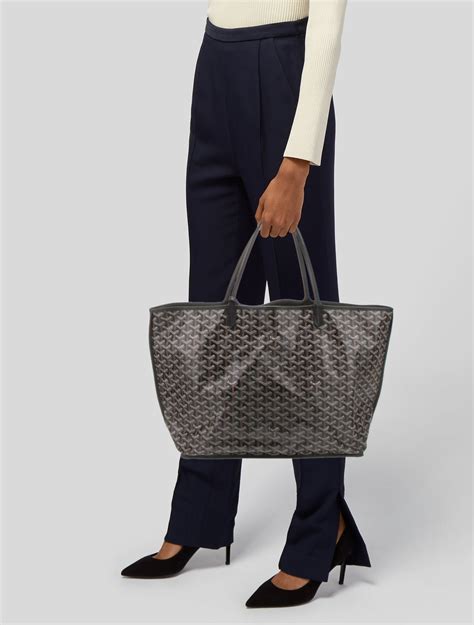 goyard goyardine artois mm price|goyard artois gm price.